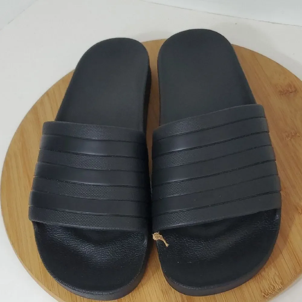 adidas Adilette Aqua Slide Sandals Black Men's 12 Women's 13 NIB